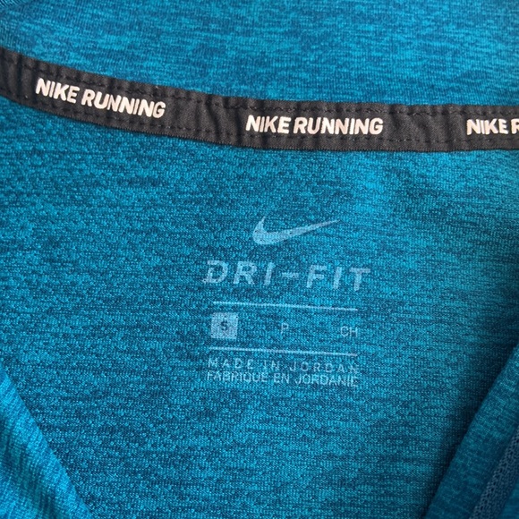 Nike running top size S - Picture 5 of 6
